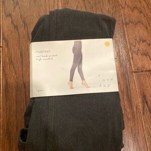 A • new • day jeggings - S